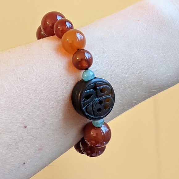 Jade and Agate Tibetan Design Bracelet - Picture 2 of 5